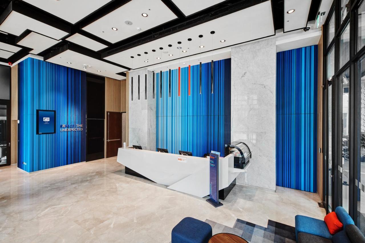 Holiday Inn Express Kaohsiung Love River, an IHG Hotel Exterior foto